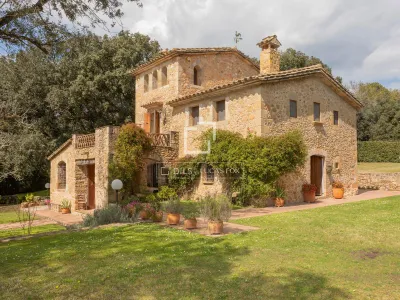Country House for sale in Pla De Lestany, Girona