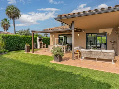 House / Villa for sale in Alt Emporda, Girona