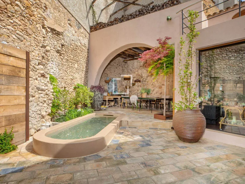 House / Villa for sale in Alt Emporda, Girona