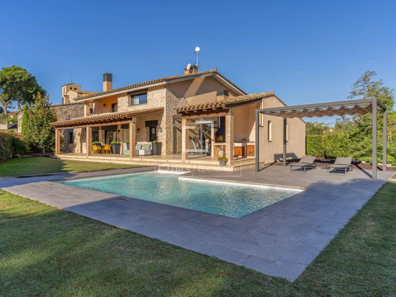 House / Villa for sale in Alt Emporda, Girona