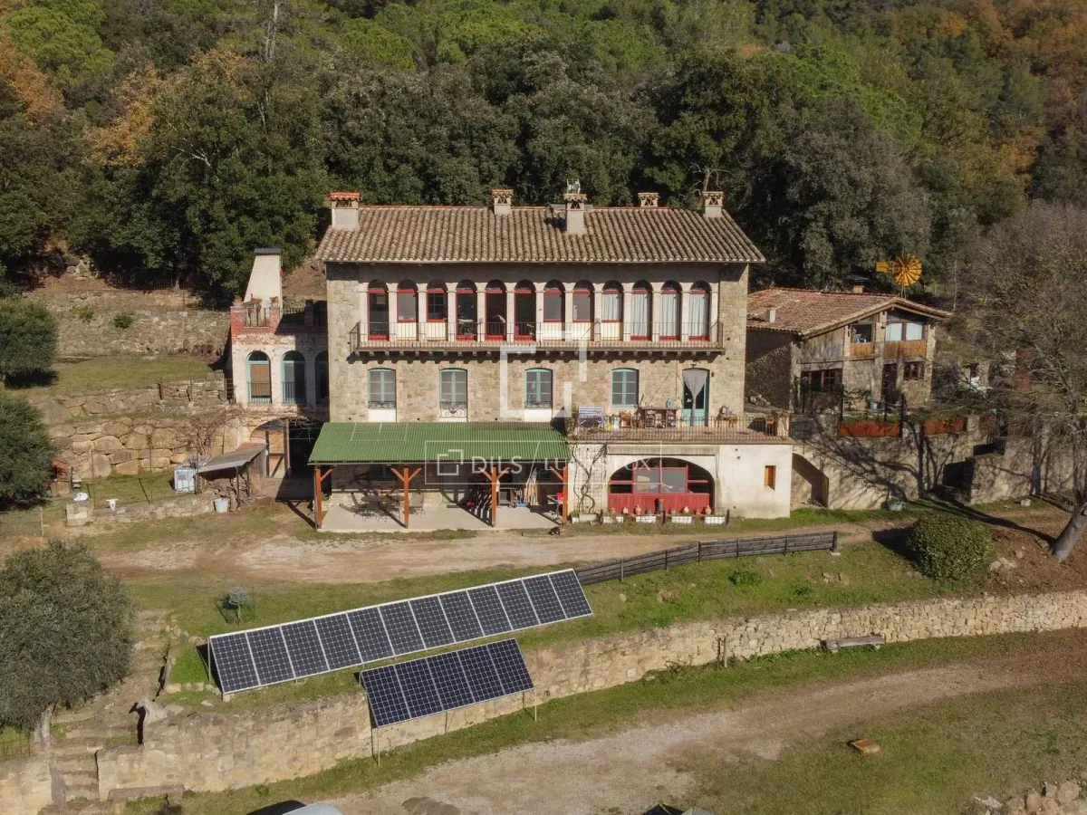 Country House for sale in Pla De Lestany, Girona