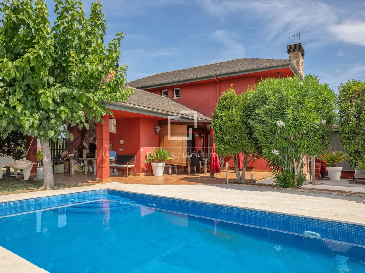 House / Villa for sale in Girona City, Girona