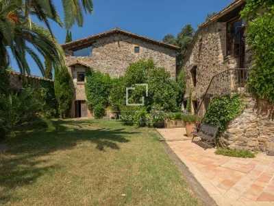 Country House for sale in Girona El Girones, Girona