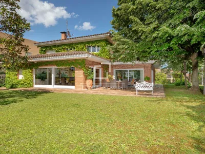 House / Villa for sale in Girona City, Girona