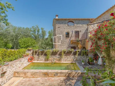 Country House for sale in Pla De Lestany, Girona