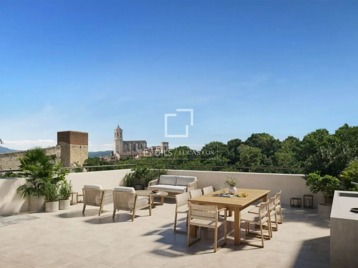 Penthouse for sale in Girona City, Girona