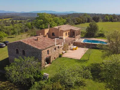 Country House for sale in Pla De Lestany, Girona