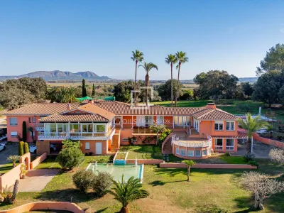 House / Villa for sale in Baix Emporda, Girona