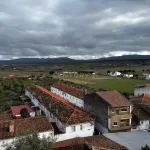 CASA EN EL CENTRO DE TORREJONCILLO 1
