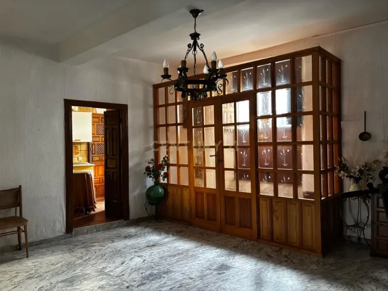 CASA EN EL CENTRO DE TORREJONCILLO