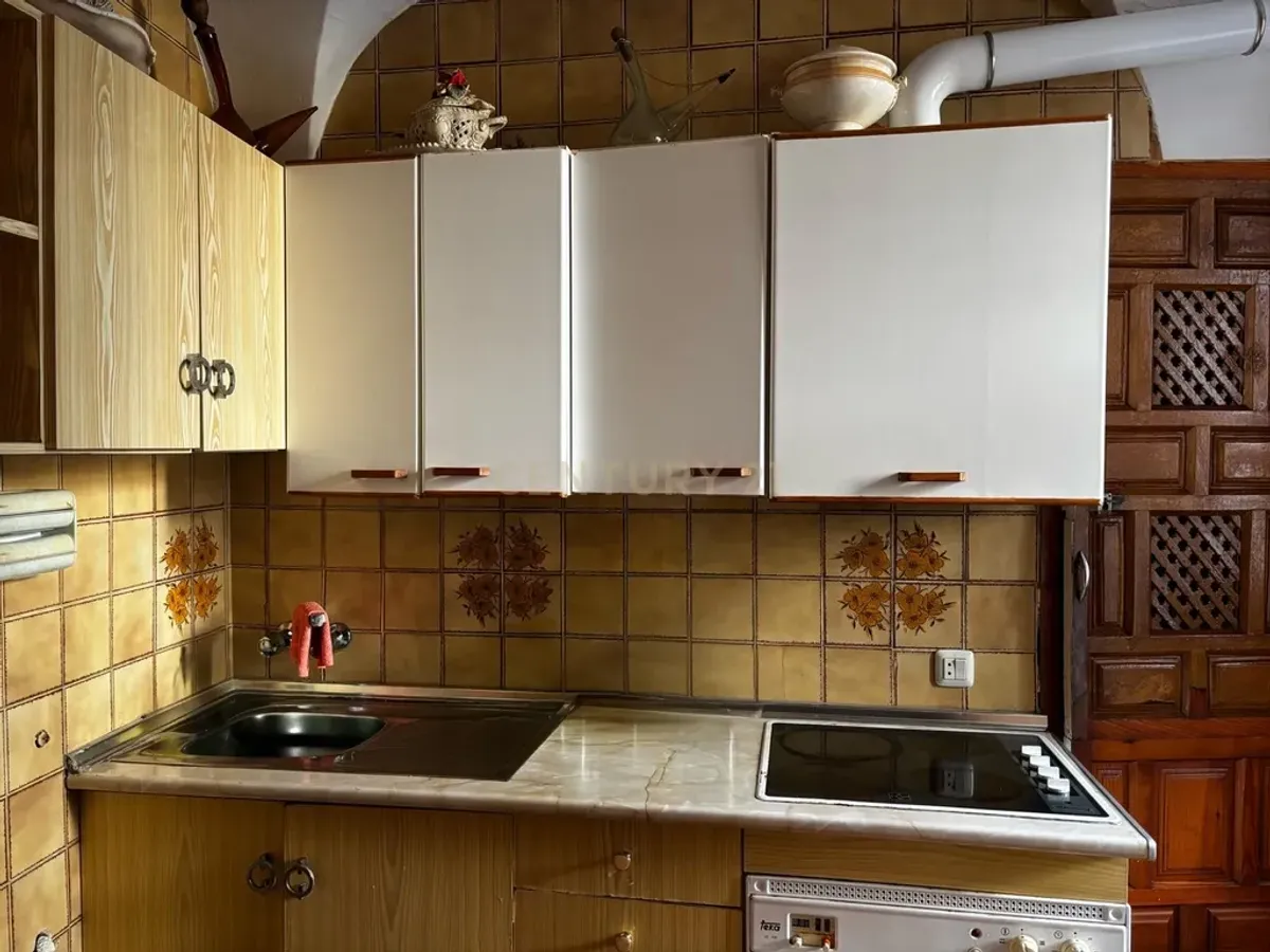 CASA EN EL CENTRO DE TORREJONCILLO