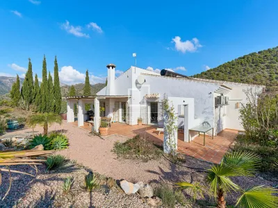 House / Villa for sale in Malaga, Costa Del Sol