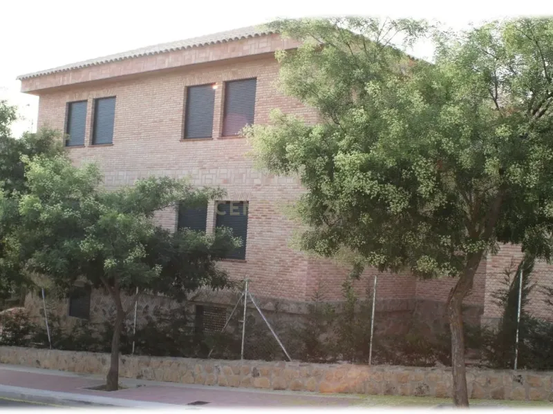 Residencia de Estudiantes – Pinares Llanos (Móstoles)