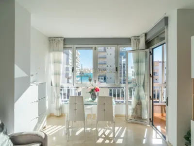 Moderno apartamento en Fuengirola, Málaga con vistas al mar