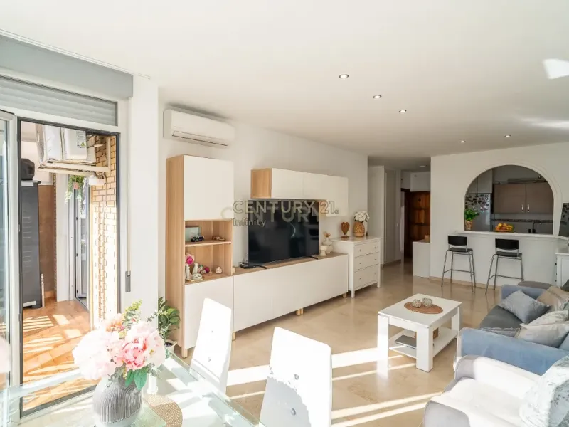 Moderno apartamento en Fuengirola, Málaga con vistas al mar