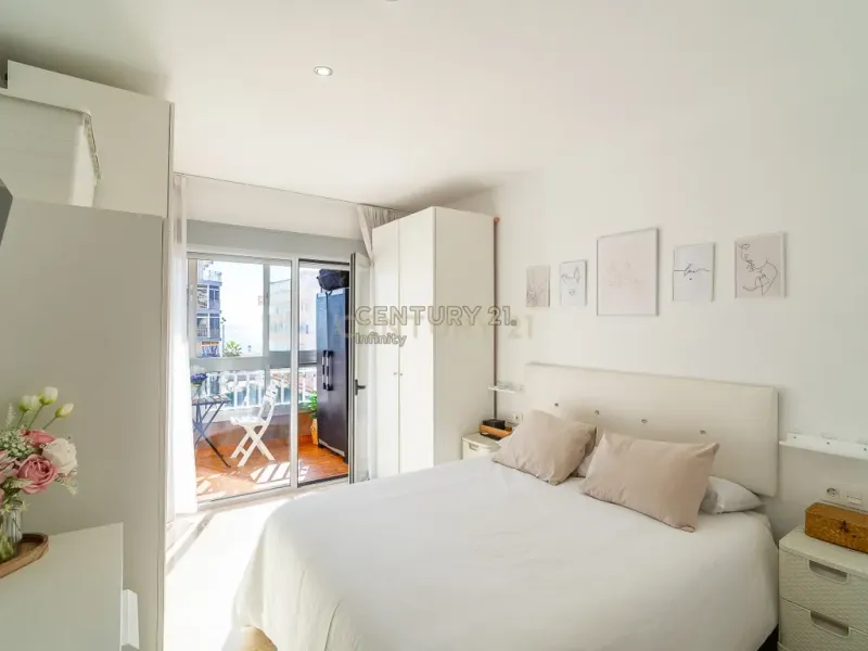 Moderno apartamento en Fuengirola, Málaga con vistas al mar