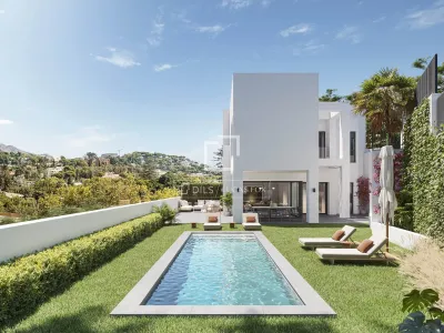 House / Villa for sale in Malaga, Costa Del Sol