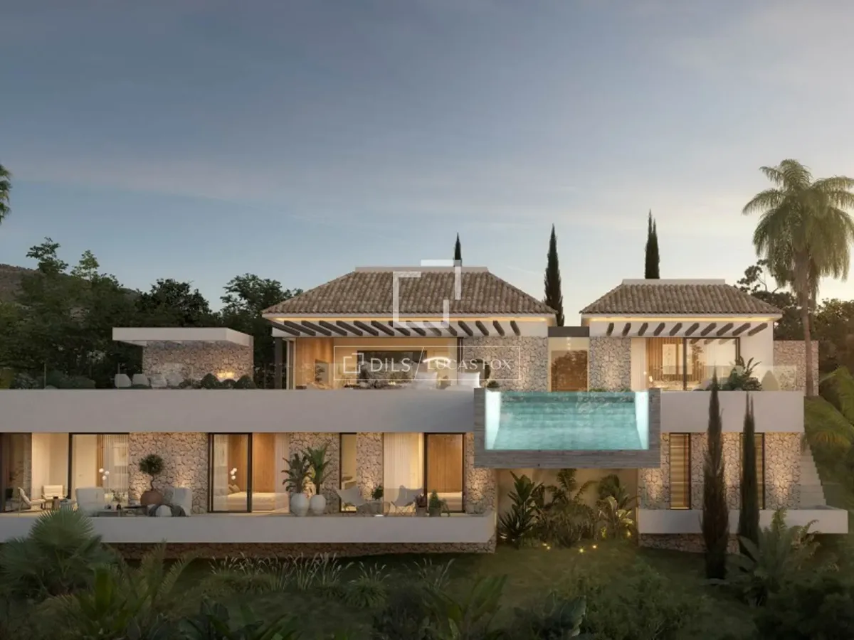 House / Villa for sale in Malaga, Costa Del Sol