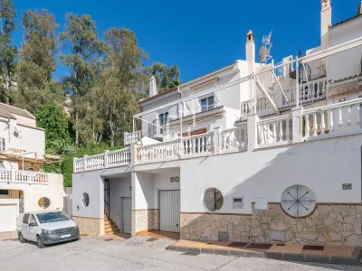 House / Villa for sale in Malaga, Costa Del Sol