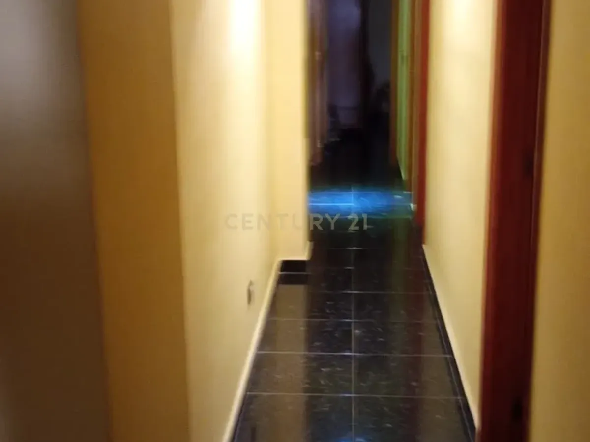 PISO CÓMODO Y FUNCIONAL EN LA ZONA DE CARRIZAL