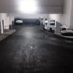 Plaza de aparcamiento casi nueva en Barcelona, Cataluña 6