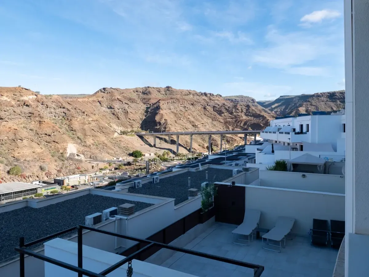 Adosado con gran jardín privado en Puerto Rico, Mogán