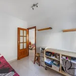 Piso luminoso con balcón y patio en La Bòbila – Sitges 5