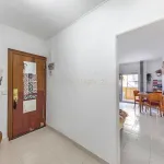 Piso luminoso con balcón y patio en La Bòbila – Sitges 10