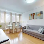 Piso reformado con gran terraza 3