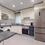 Piso reformado con gran terraza 4