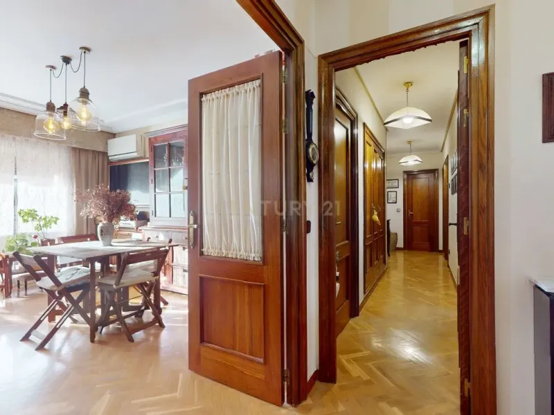 Amplio piso en Alcalá de Henares, Madrid - 4 habitaciones