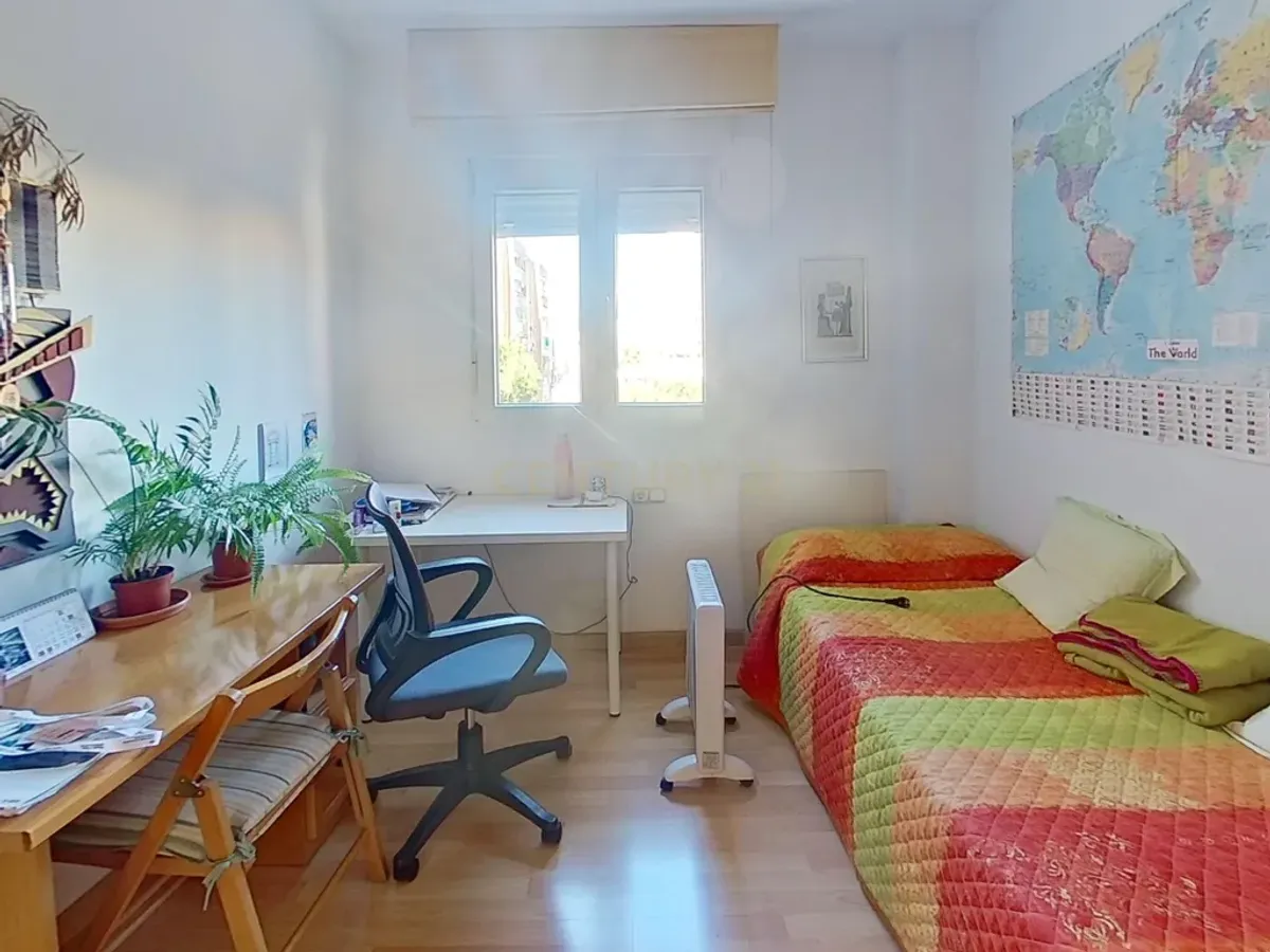 EXCLUSIVA VIVIENDA TOTALMENTE REFORMADA Y TODO EXTERIOR EN CRUZ DE HUMILLADERO – MÁLAGA