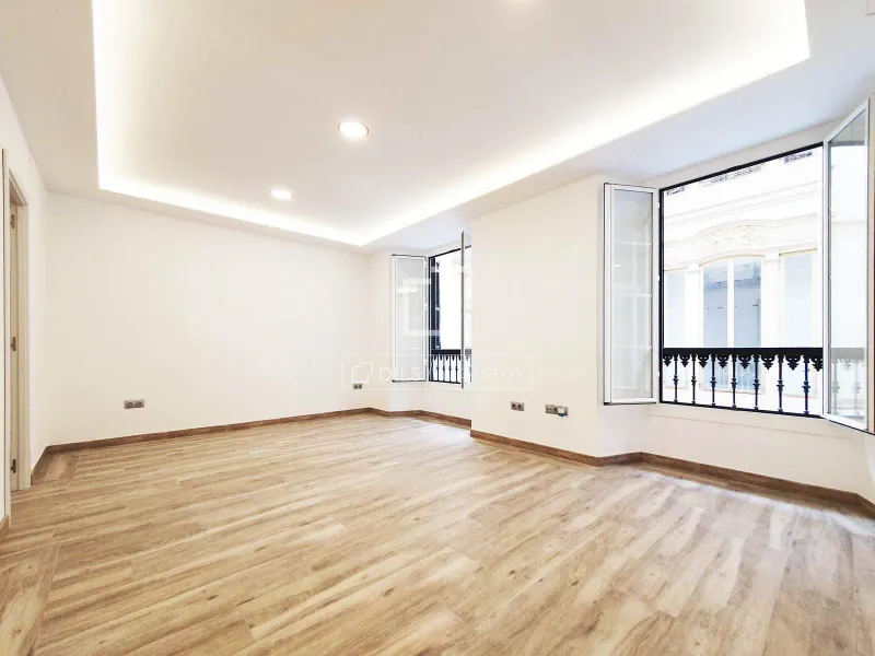 Apartment for sale in Malaga, Costa Del Sol