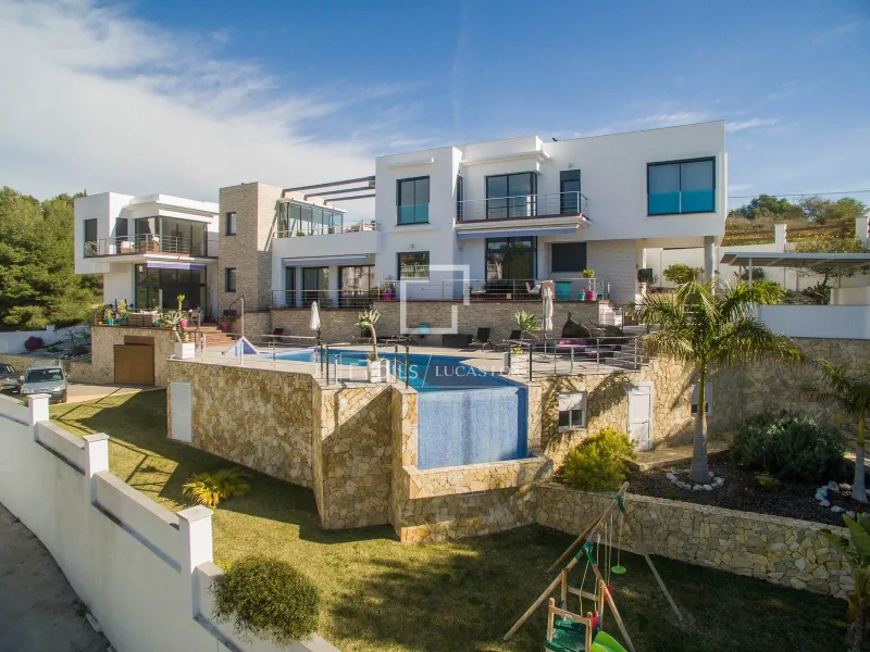 House / Villa for sale in Malaga, Costa Del Sol