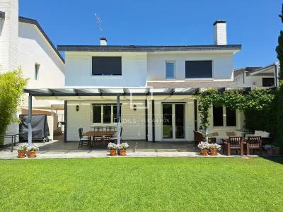 House / Villa for sale in La Moraleja, Madrid