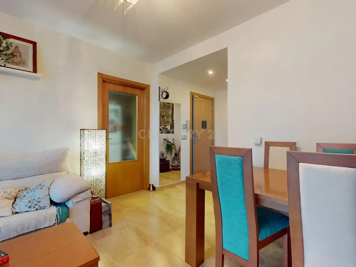 Bajo con patio  en Villanueva de la Torre