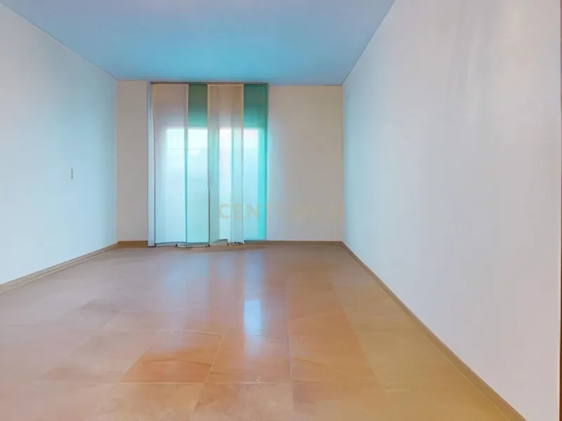 Bajo con patio  en Villanueva de la Torre