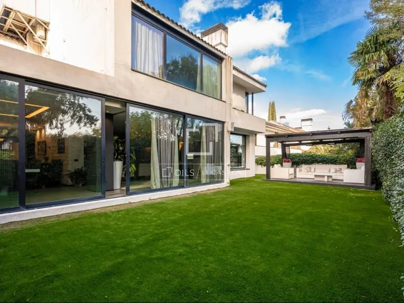 House / Villa for sale in La Moraleja, Madrid