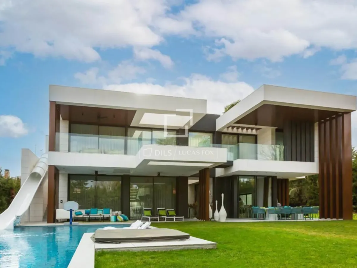 House / Villa for sale in Mad City, Madrid