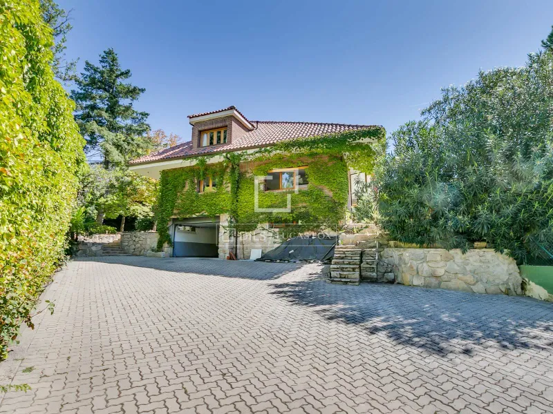 House / Villa for sale in La Moraleja, Madrid