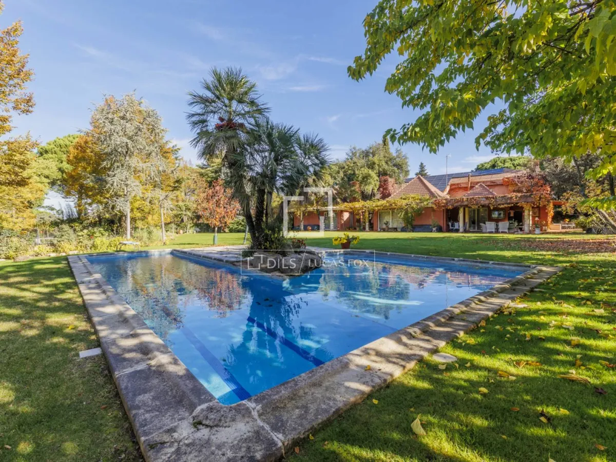 House / Villa for sale in Boadilla Del Monte, Madrid