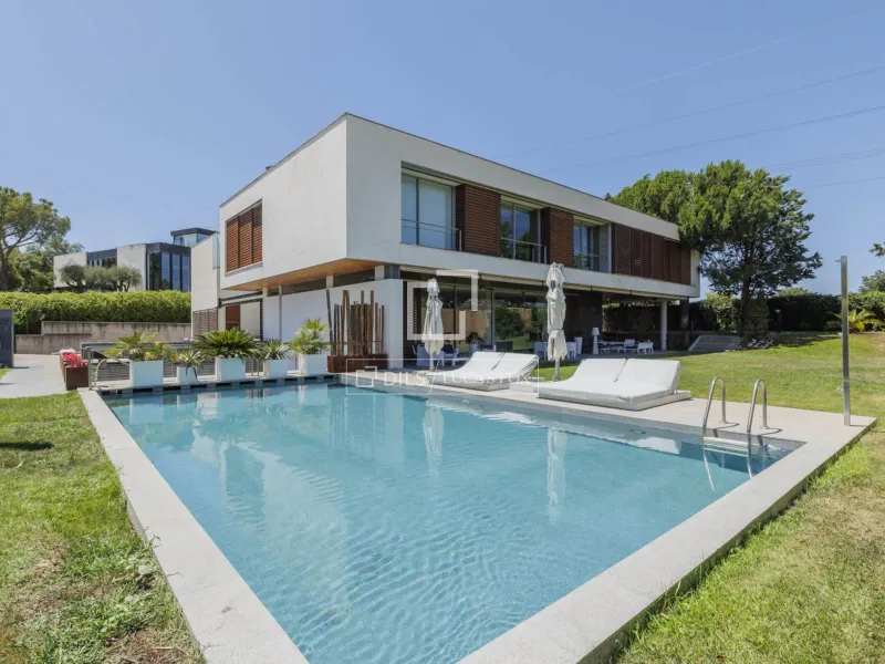 House / Villa for sale in Pozuelo, Madrid