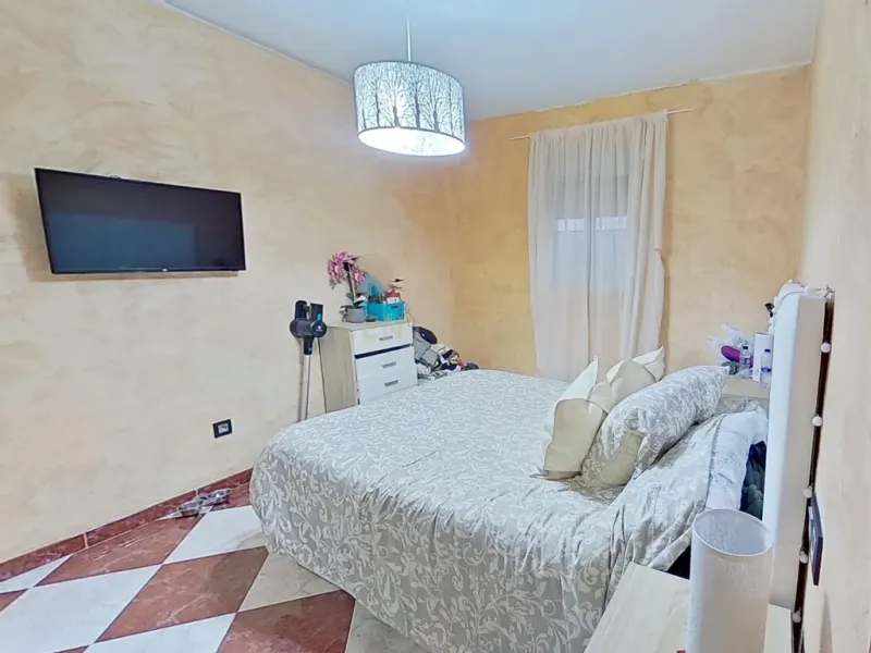 Exclusiva finca rústica con dos viviendas y vistas panorámicas en Estación de Cártama