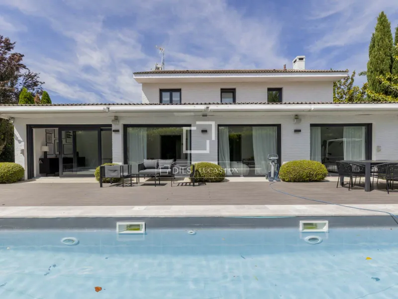 House / Villa for sale in Pozuelo, Madrid
