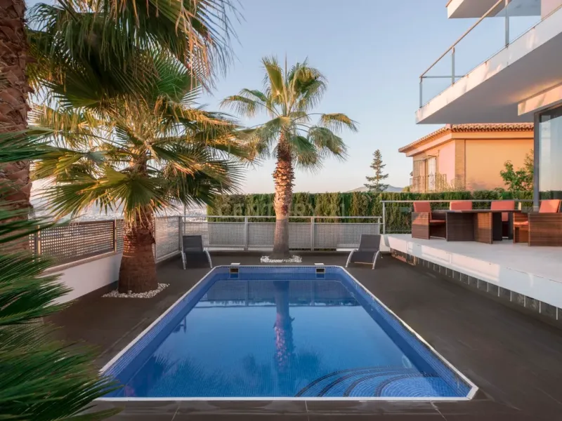 Un hogar para disfrutar de las vistas, la luz y la tranquilidad en La Zubia