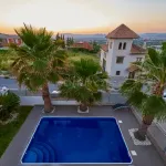 Un hogar para disfrutar de las vistas, la luz y la tranquilidad en La Zubia 3