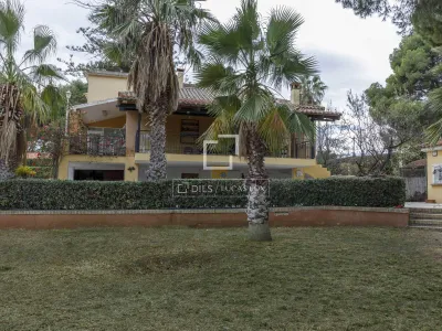 House / Villa for sale in La Canada, Valencia