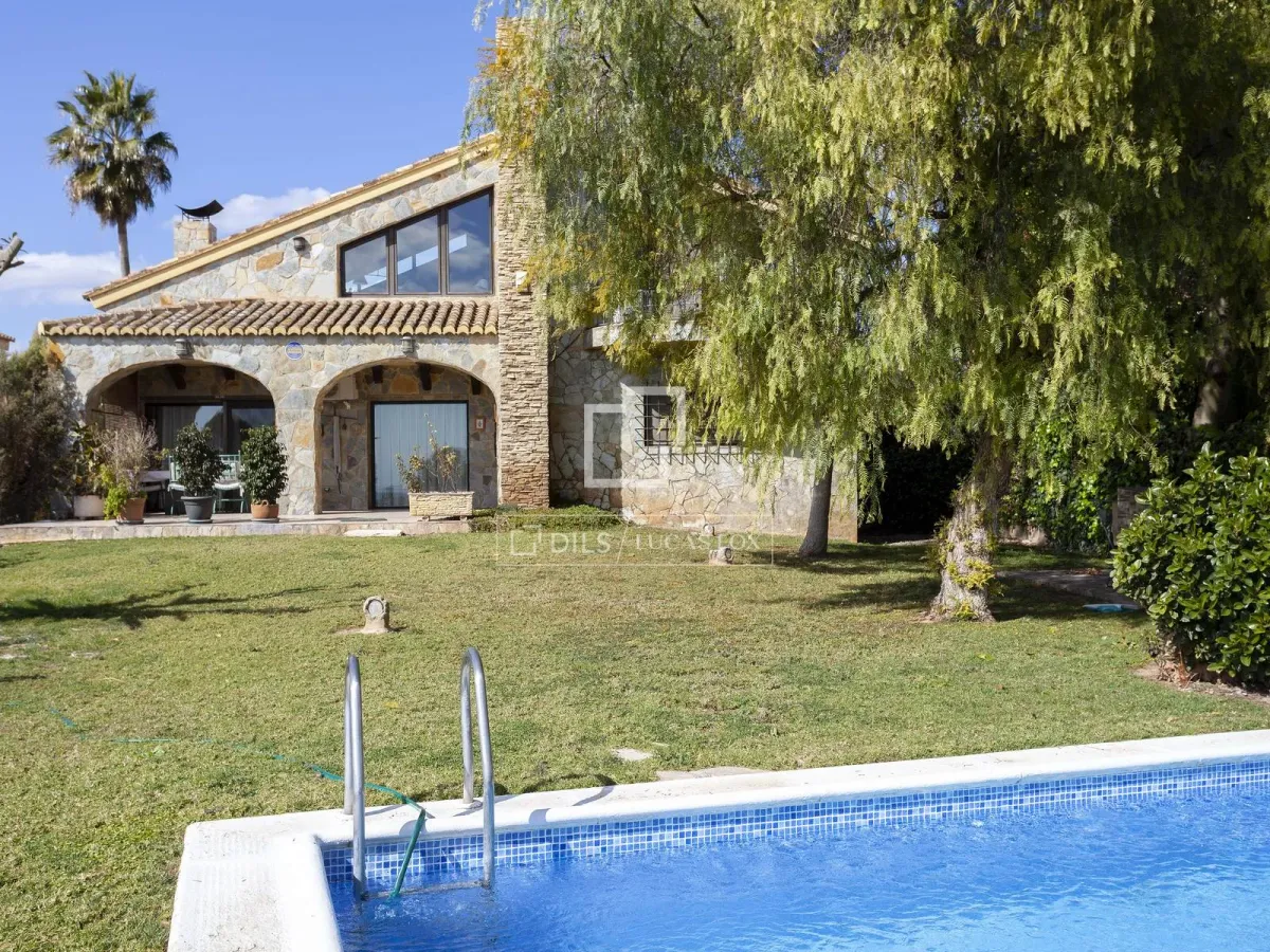 House / Villa for sale in Alfinach, Valencia