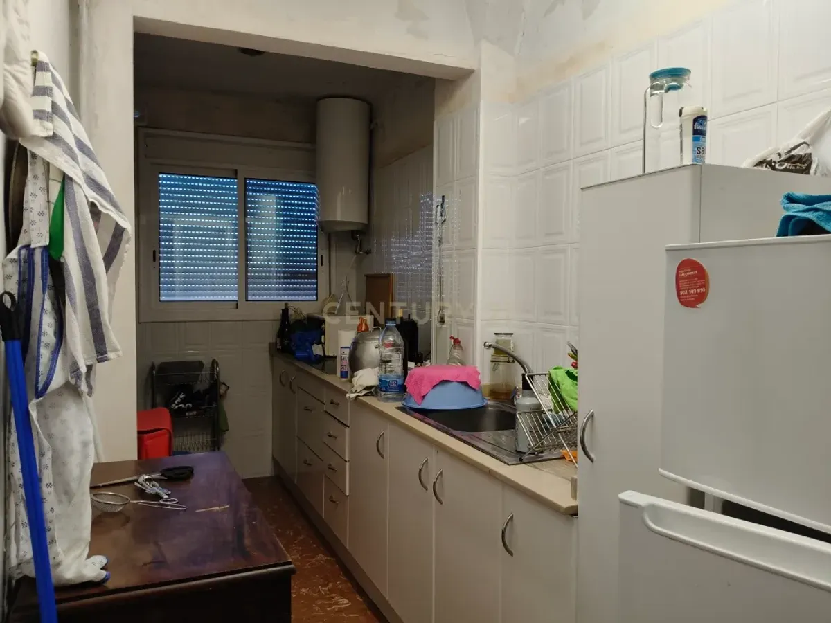 Casa pareada con jardín, terrazas y vistas a Montserrat | Ideal para familias que buscan calidad de vida