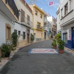 Acogedor apartamento con gran potencial en el corazón del casco antiguo de Calpe 2